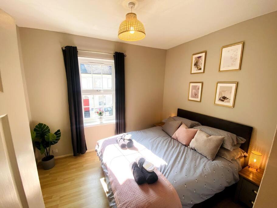 City Centre Riverside Apartment 윈체스터 외부 사진